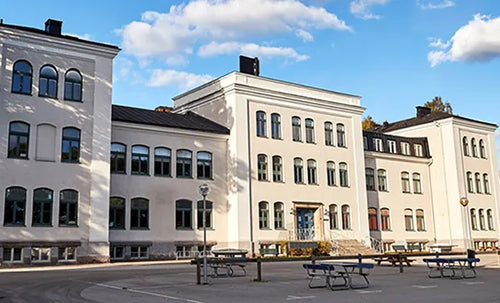 Elin Wägnerskolans skolbyggnad