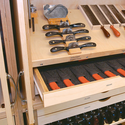 Bottenmatta för låda, Skåp 1